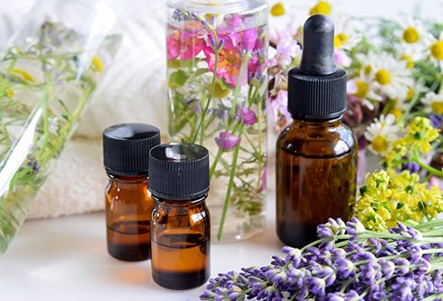 493ss_thinkstock_rf_essential_oils.jpg